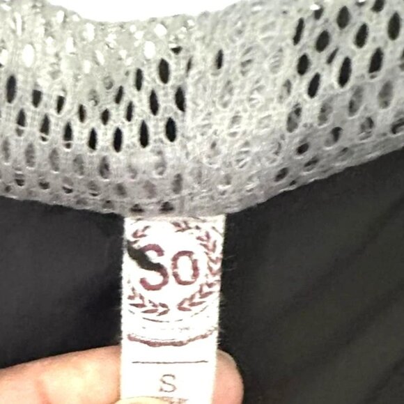 SO Women’s Small Colorblock Anorak Jacket Black Gray Pullover Half-Zip Windbreak - Picture 3 of 4